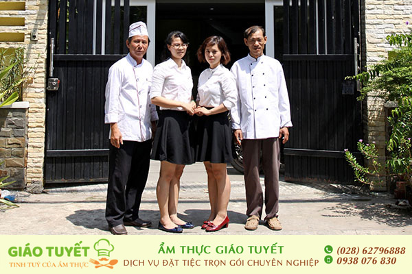 Nấu tiệc tất niên