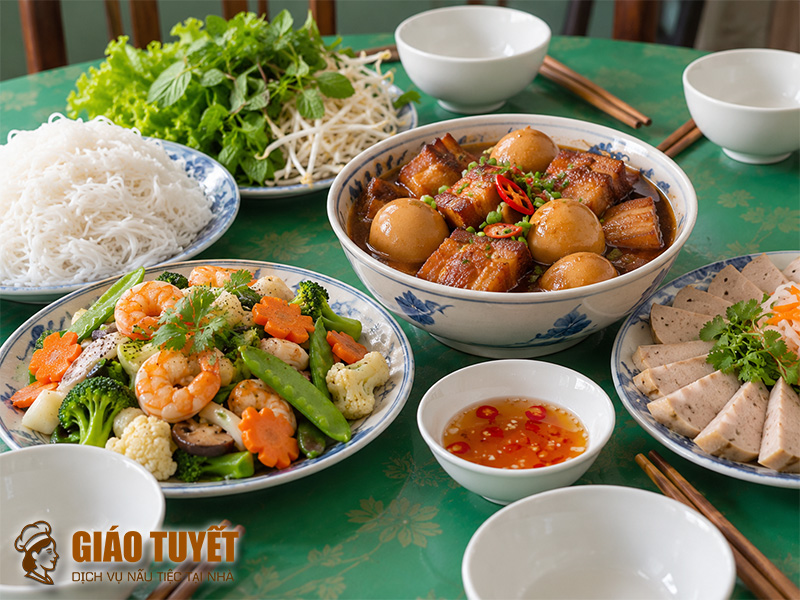 Mâm cúng đám giỗ miền Nam gồm những gì?