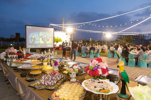 Đặt tiệc buffet