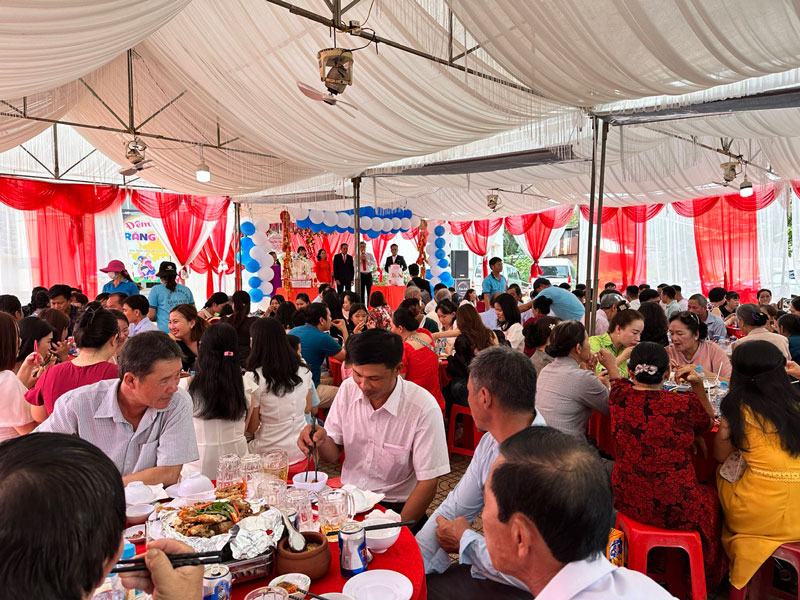 Dịch vụ nấu tiệc cưới