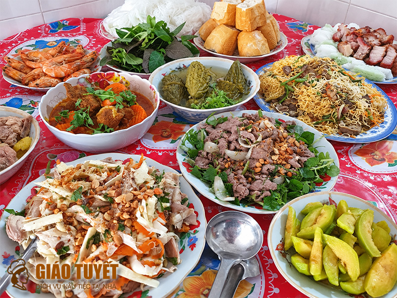 Thực đơn đám giỗ miền Tây gồm những món gì?