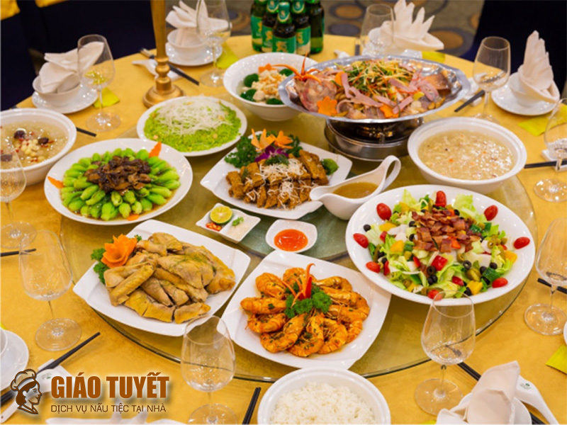 Những món tạo điểm nhấn giúp thực đơn đám cưới sang trọng