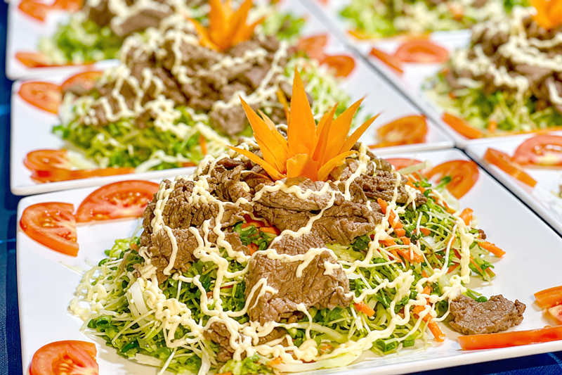 Cách tổ chức tiệc tất niên tại nhà chuyên nghiệp