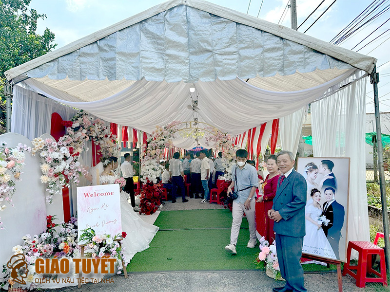 Dịch vụ trang trí đám cưới nhà trai
