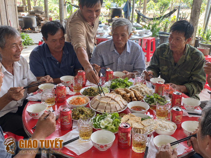 Đám giỗ miền Trung có những phong tục gì?