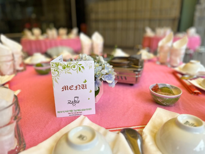 Nấu tiệc khai trương