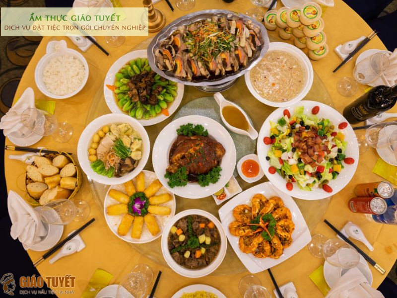 Thực đơn tiệc thôi nôi