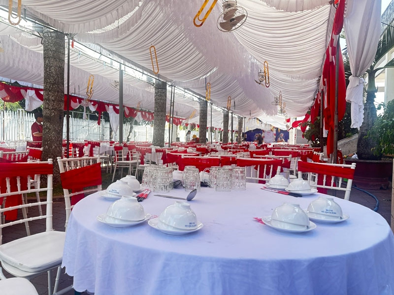 Nấu tiệc cưới hỏi