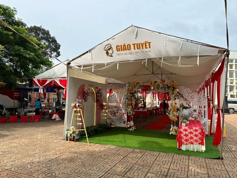 Đặt tiệc cưới