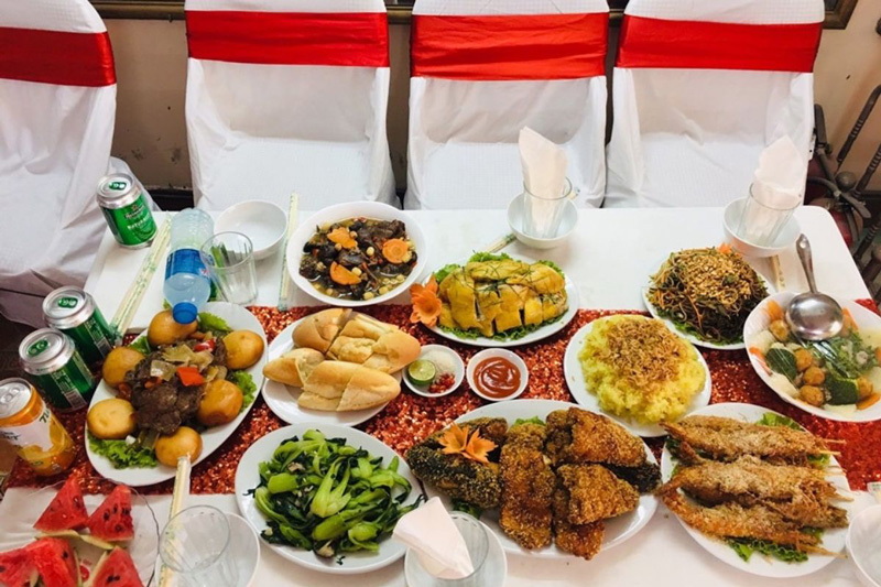 Những món đặc trưng trong thực đơn đám cưới ở quê