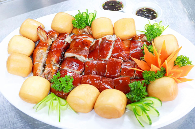 Dịch vụ đặt tiệc cưới tại nhà ở Vũng Tàu 20 năm kinh nghiệm