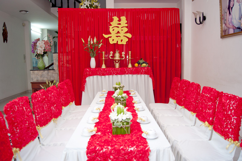 Tự trang trí đám hỏi tại nhà đơn giản theo phong cách truyền thống