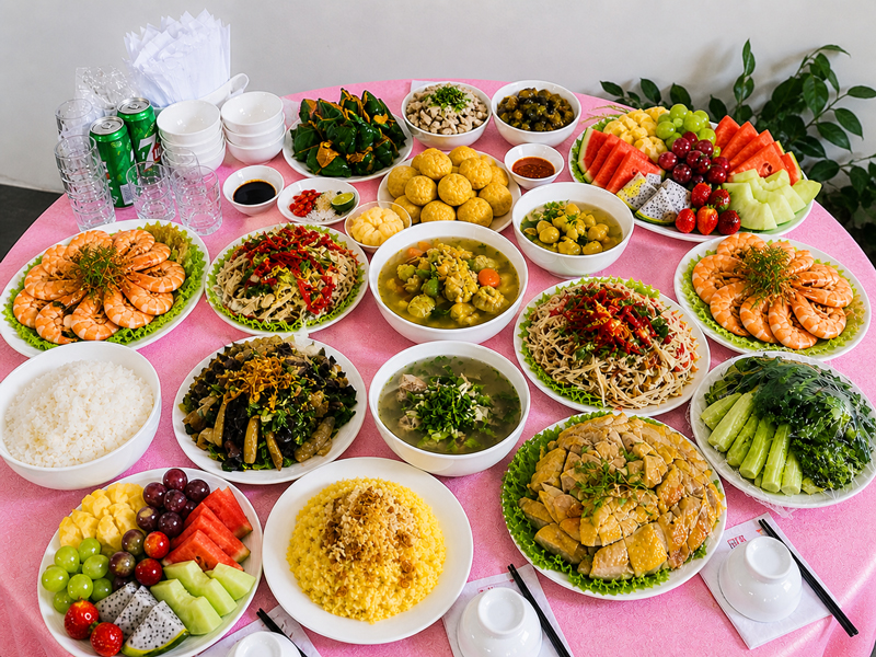 Nấu tiệc thôi nôi tại nhà Giáo Tuyết uy tín