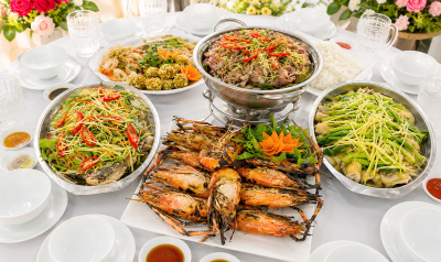 Thumbnail Nên đặt tiệc khai trương trước bao lâu